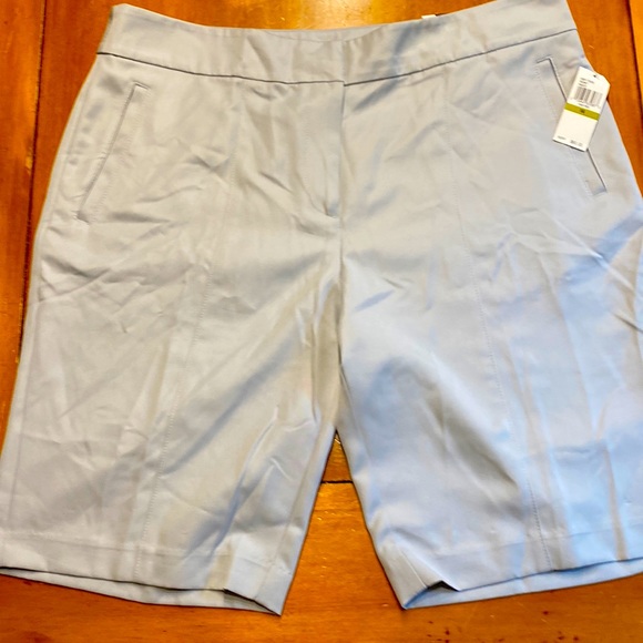 Izod grey golf short, size 14 - Picture 1 of 2